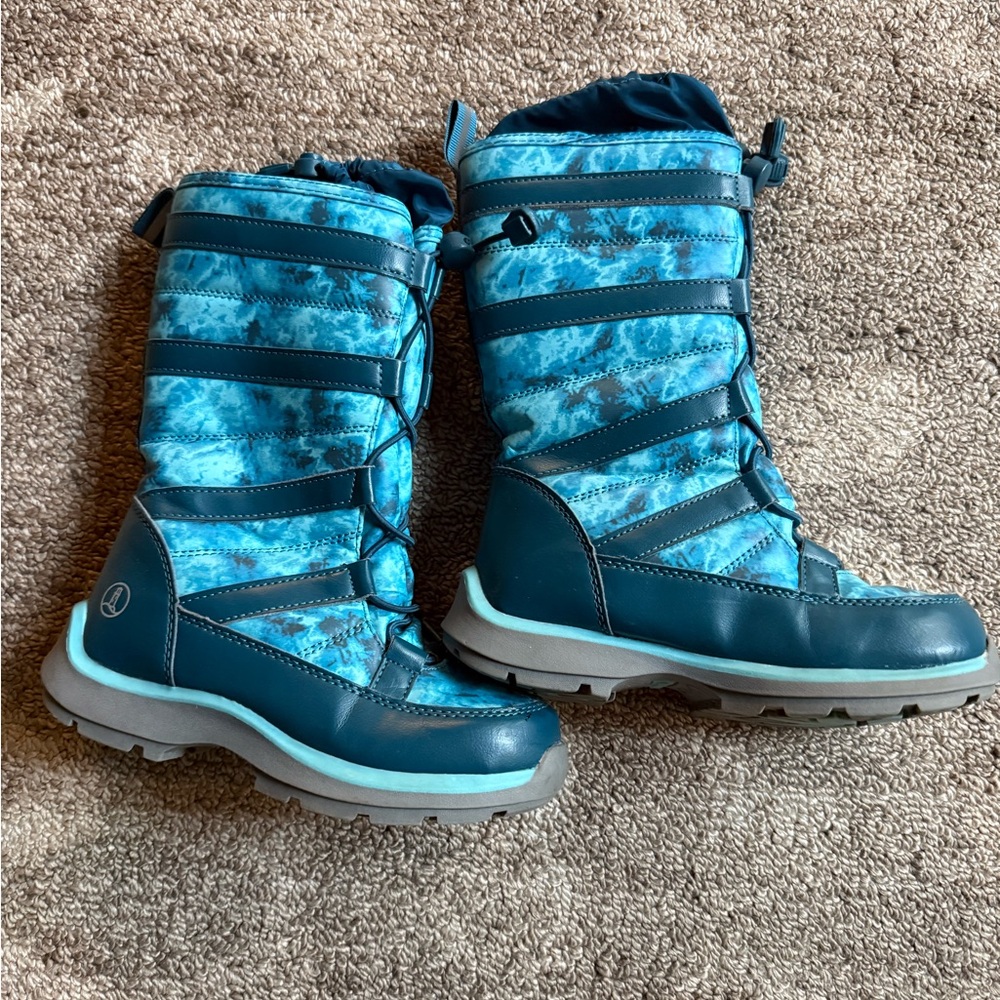 Kids Lands End Winter Snow Boots
Size 13 Girls